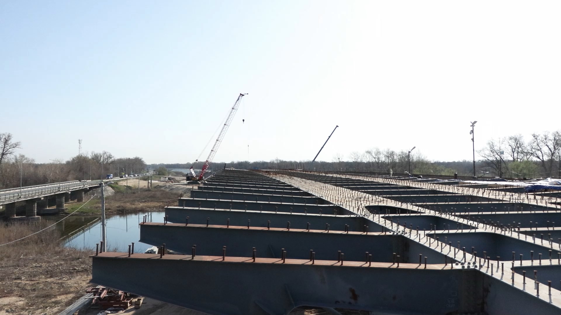 В Волгоградской области завершена надвижка моста через ерик Гнилой